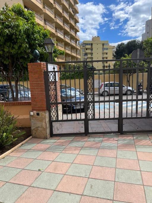 Estudio En Fuengirola Con Vistas Al Mar Екстер'єр фото